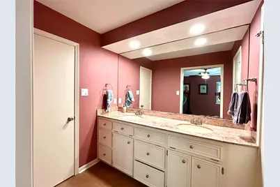 16446 Brookvilla Drive, Houston, TX 77059 - Photo 11