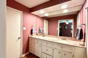 16446 Brookvilla Dr, Houston, TX 77059 - Photo 11