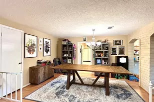 16446 Brookvilla Dr, Houston, TX 77059 - Photo 5