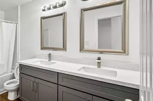 220 Almond Dr, Lake Jackson, TX 77566 - Photo 19