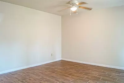 11 Canyon Oak Place, The Woodlands, TX 77380 - Photo 19