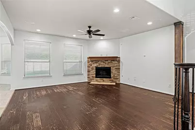 21107 Knight Quest Drive, Tomball, TX 77375 - Photo 9