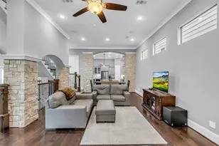 1219 W 25th St, Houston, TX 77008 - Photo 13