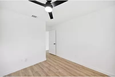 12707 Cooperstown Drive, Houston, TX 77089 - Photo 11