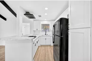 12707 Cooperstown Dr, Houston, TX 77089 - Photo 5