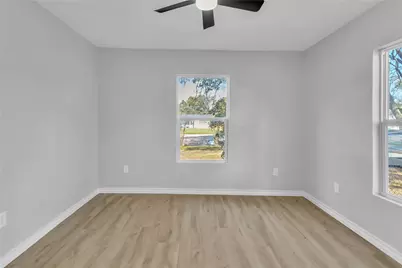 613 19th Avenue N, Texas City, TX 77590 - Photo 11