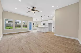 11405 Natalia Ln, Willis, TX 77318 - Photo 3