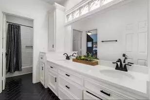 2133 Bering Dr, Houston, TX 77057 - Photo 19