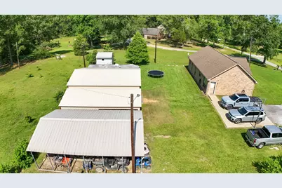 375 County Road 717, Buna, TX 77612 - Photo 9