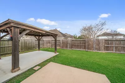 9001 Sundown Drive, Pearland, TX 77584 - Photo 31