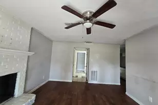 7318 Ironwood Ln, Baytown, TX 77521 - Photo 3