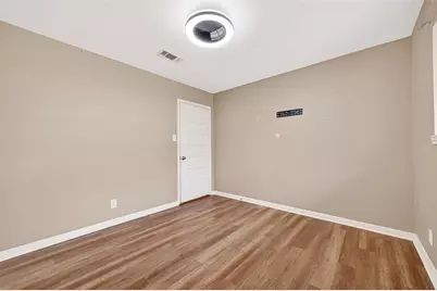 5607 Avenue M 1/2, Santa Fe, TX 77510 - Photo 31