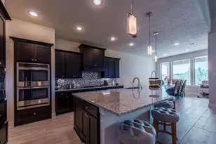 26 Botanical Vista Dr, Tomball, TX 77375 - Photo 11