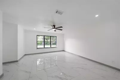 6011 Green Falls Drive, Houston, TX 77088 - Photo 17