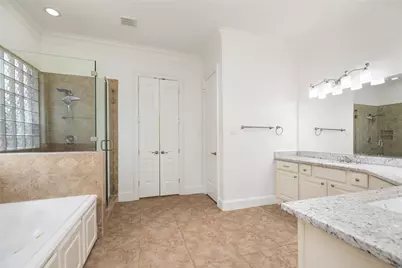3435 Linkwood Drive, Houston, TX 77025 - Photo 17