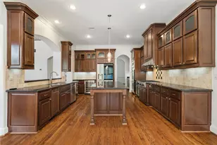 3435 Linkwood Dr, Houston, TX 77025 - Photo 9