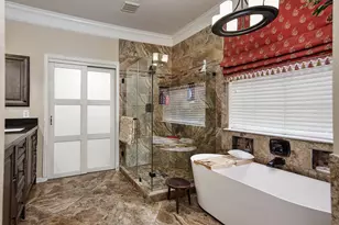2 Taupewood Pl, The Woodlands, TX 77384 - Photo 13