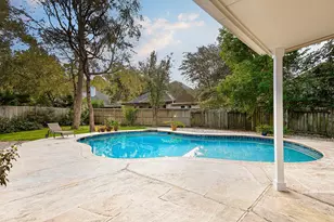 2 Taupewood Pl, The Woodlands, TX 77384 - Photo 27
