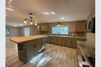 3406 E Bayou Drive E #B, Dickinson, TX 77539 - Photo 17