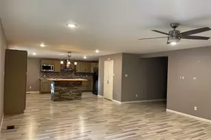 3406 E Bayou Dr E, Dickinson, TX 77539 - Photo 15
