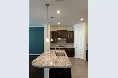 10606 Shadow Elm Court, Houston, TX 77043 - Photo 45