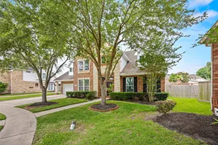 2503 Cambria Ct, League City, TX 77573 - Photo 3