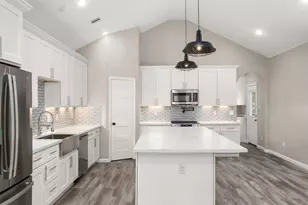 3617 Pecan Dr, Bacliff, TX 77518 - Photo 5