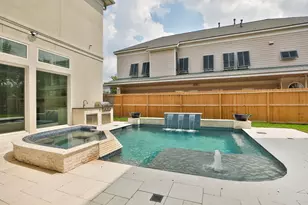 4626 Braeburn Dr, Bellaire, TX 77401 - Photo 39