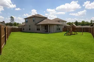 14706 Pinion Ct, Conroe, TX 77302 - Photo 19