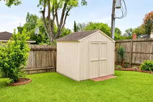 3206 Pecan Point Dr, Sugar Land, TX 77478 - Photo 15