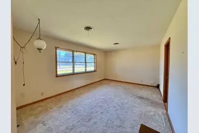 2310 13th Street, Port Neches, TX 77651 - Photo 3