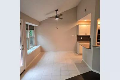2827 Creek Manor Drive, Houston, TX 77339 - Photo 7
