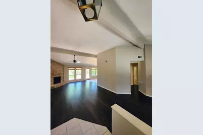 2827 Creek Manor Drive, Houston, TX 77339 - Photo 11
