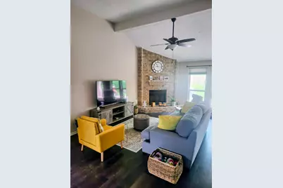 2827 Creek Manor Drive, Houston, TX 77339 - Photo 9