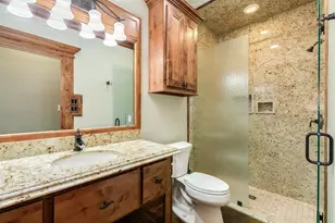 5022 Riverview Dr, Alvin, TX 77511 - Photo 37