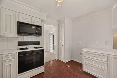 4305 Goldfinch Street, Houston, TX 77035 - Photo 15