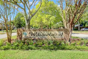 4305 Goldfinch St, Houston, TX 77035 - Photo 43