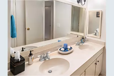 3303 W Greenridge Drive #38, Houston, TX 77057 - Photo 7
