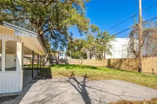 209 N Lazy Ln, Clute, TX 77531 - Photo 35