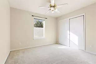 8718 Black Cliff Ln Ln, Houston, TX 77075 - Photo 19
