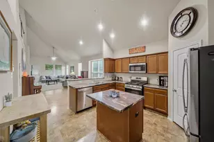 9978 Sterling Pl Dr, Conroe, TX 77303 - Photo 5