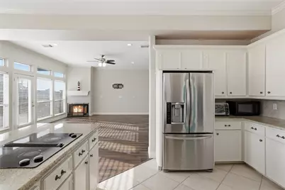 414 Westerly, Tiki Island, TX 77554 - Photo 7