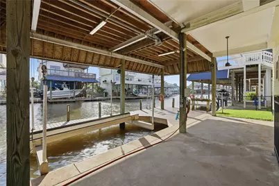 414 Westerly, Tiki Island, TX 77554 - Photo 21