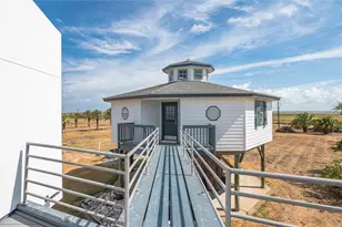 1650 Co Rd 312, Palacios, TX 77465 - Photo 31
