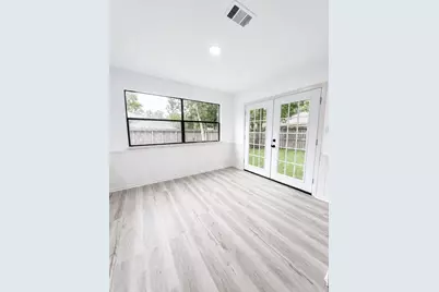 16411 Seven Waves Court, Crosby, TX 77532 - Photo 11
