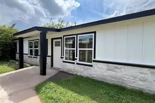 4305 Phlox St, Houston, TX 77051 - Photo 1