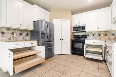 13727 Fountainview Drive, Montgomery, TX 77356 - Photo 11