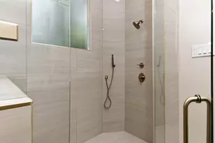 74 Batesbrooke Ct, The Woodlands, TX 77381 - Photo 23