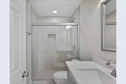 2101 Fountain View Drive #2 8, Houston, TX 77057 - Photo 3