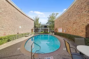 2101 Fountain View Dr, Houston, TX 77057 - Photo 13